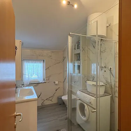 아파트 Apartmants Ivana & Toni *