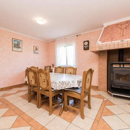 Apartment Apartmants Ivana & Toni