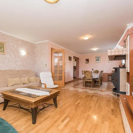 Apartmants Ivana & Toni Apartman *