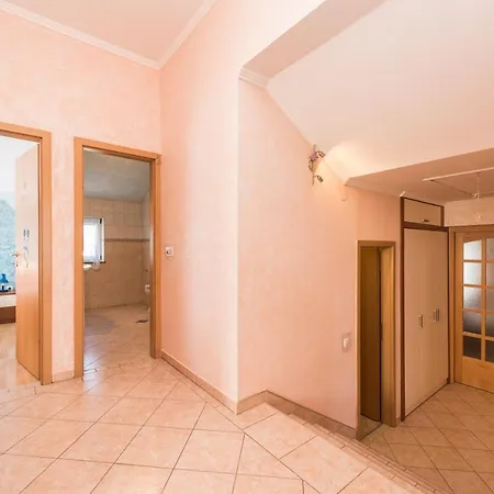 Apartmants Ivana & Toni * Privlaka