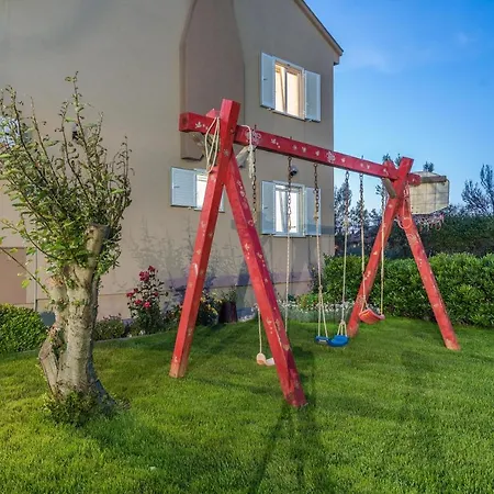 Apartmants Ivana & Toni Appartamento *
