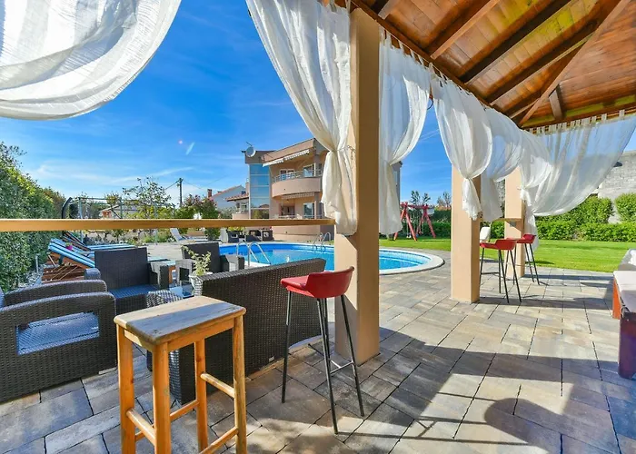 Апартаменты Apartmants Ivana & Toni Привлака